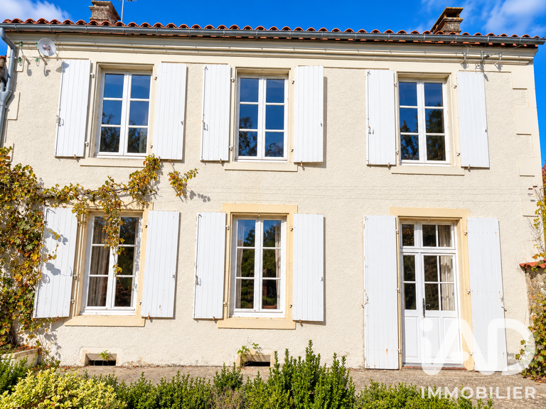 Vente Maison traditionnelle 6 pièces — photo 1