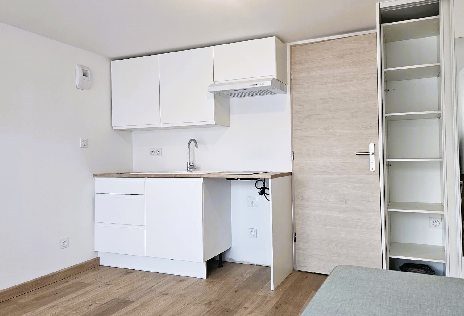 APPARTEMENT AVEC COUR — photo 1