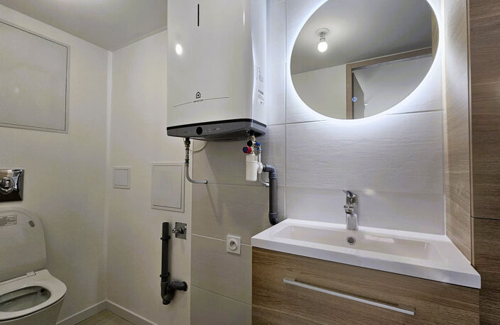 APPARTEMENT AVEC COUR — photo 4