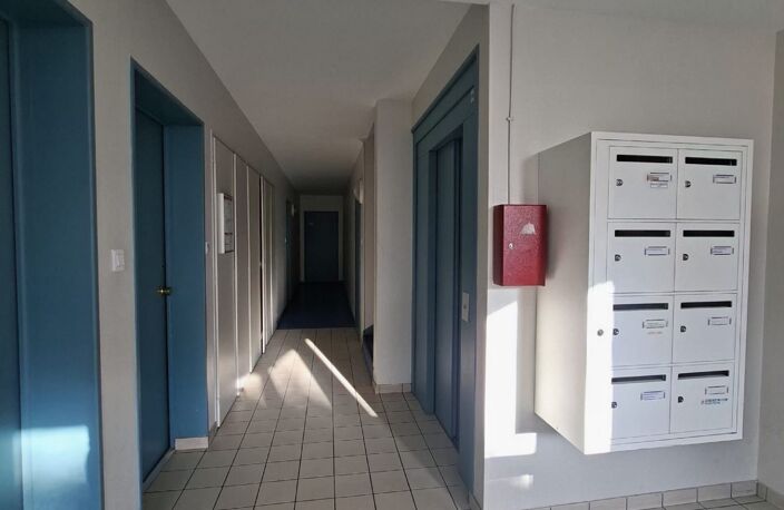 Vente Appartement 1 pièce — photo 2