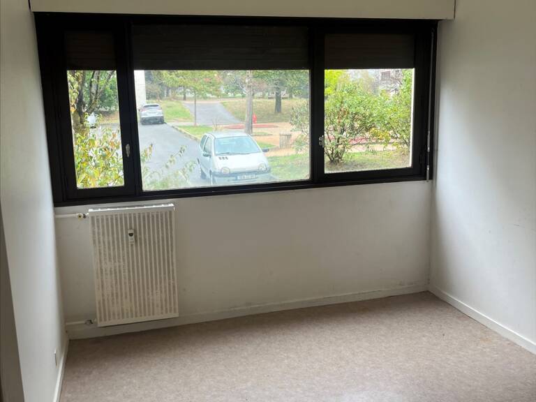 Appartement T2 à Rillieux la Pape — photo 1
