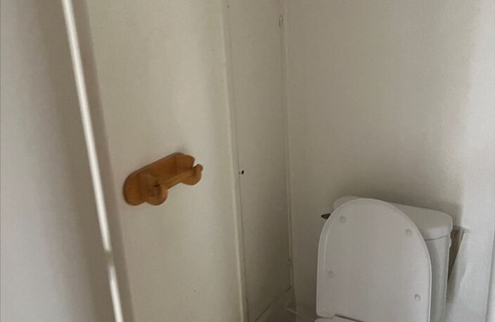 Appartement T2 à Rillieux la Pape — photo 4
