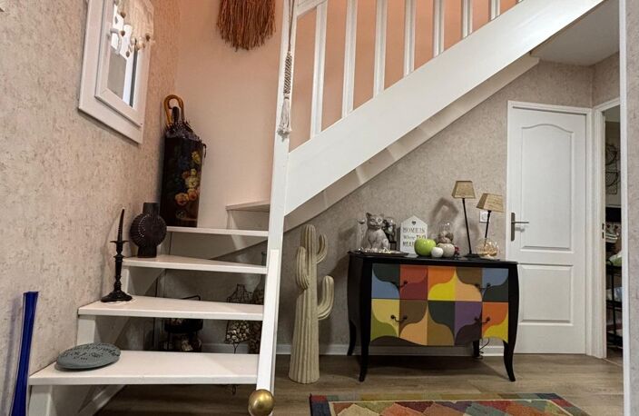 Vente Maison/villa 4 pièces — photo 2