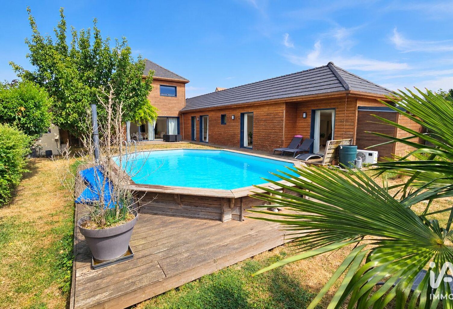 Vente Maison/villa 8 pièces — photo 1