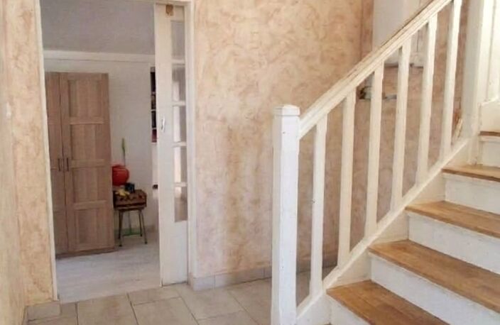 Vente Maison/villa 5 pièces — photo 4