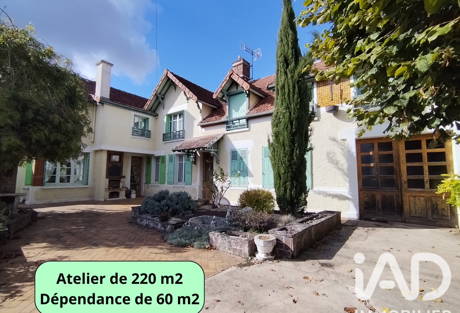Vente Maison/villa 10 pièces — photo 1
