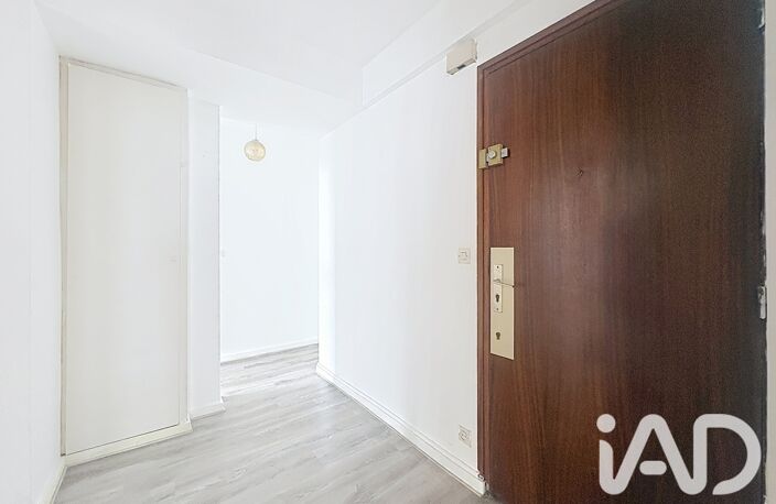 Location Appartement 4 pièces — photo 2