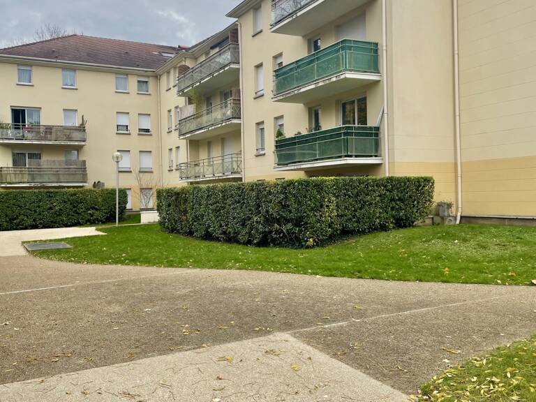 Location Appartement 3 pièces — photo 1