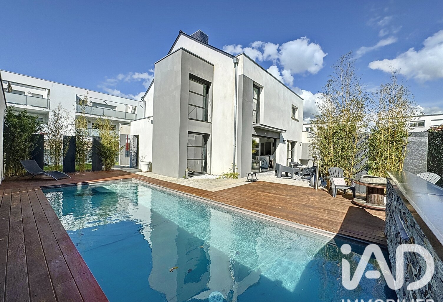 Location Maison/villa 7 pièces — photo 1