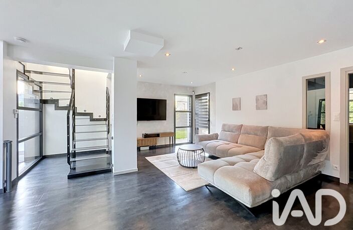 Location Maison/villa 7 pièces — photo 2
