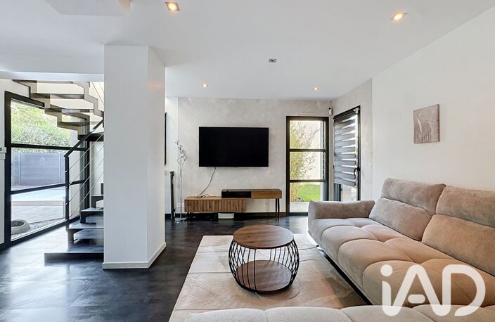 Location Maison/villa 7 pièces — photo 3