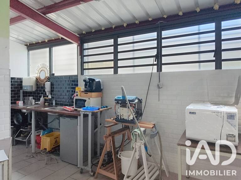 Vente Boutique/Local commercial 71 m&sup2; — photo 1