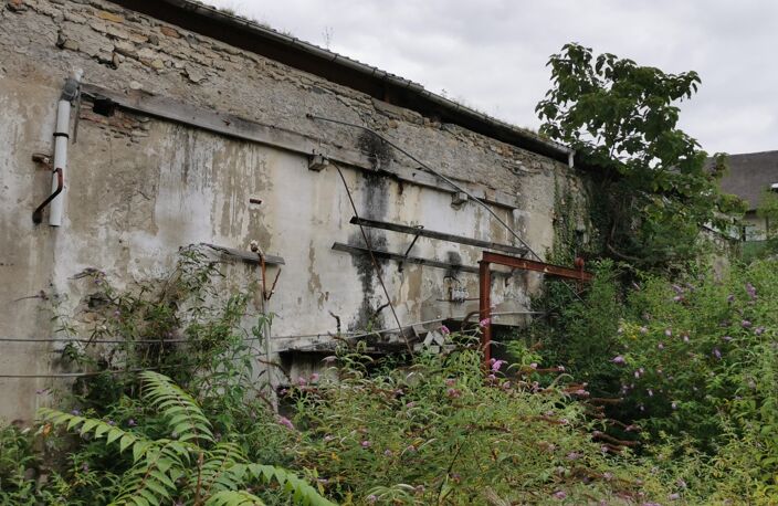 Vente Immeuble 2 100 m&sup2; — photo 2