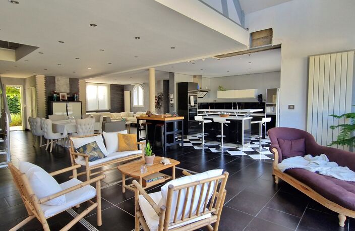 Vente Maison/villa 6 pièces — photo 3