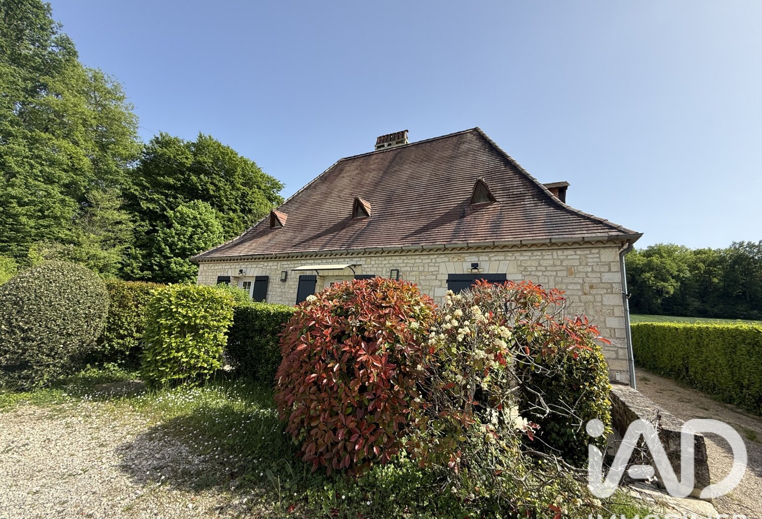 Vente Maison/villa 8 pièces — photo 1