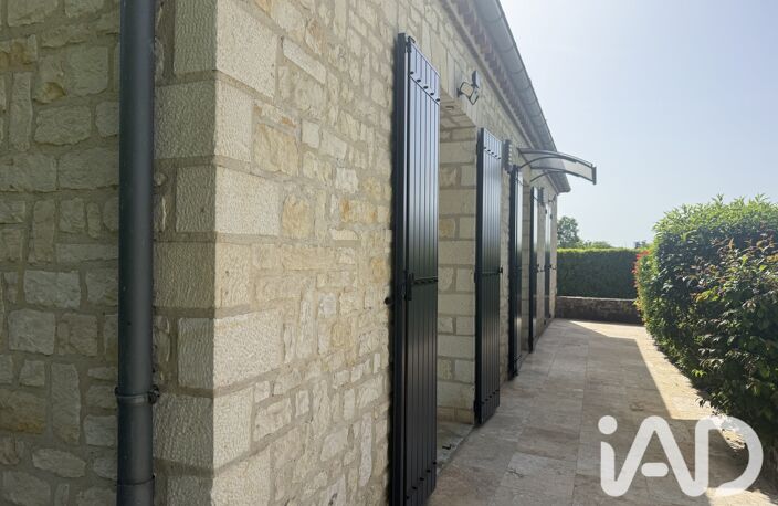 Vente Maison/villa 8 pièces — photo 2