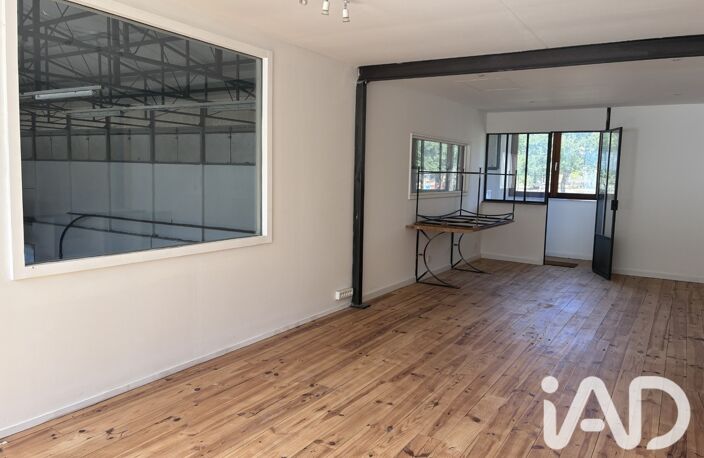 Vente Boutique/Local commercial 170 m&sup2; — photo 2