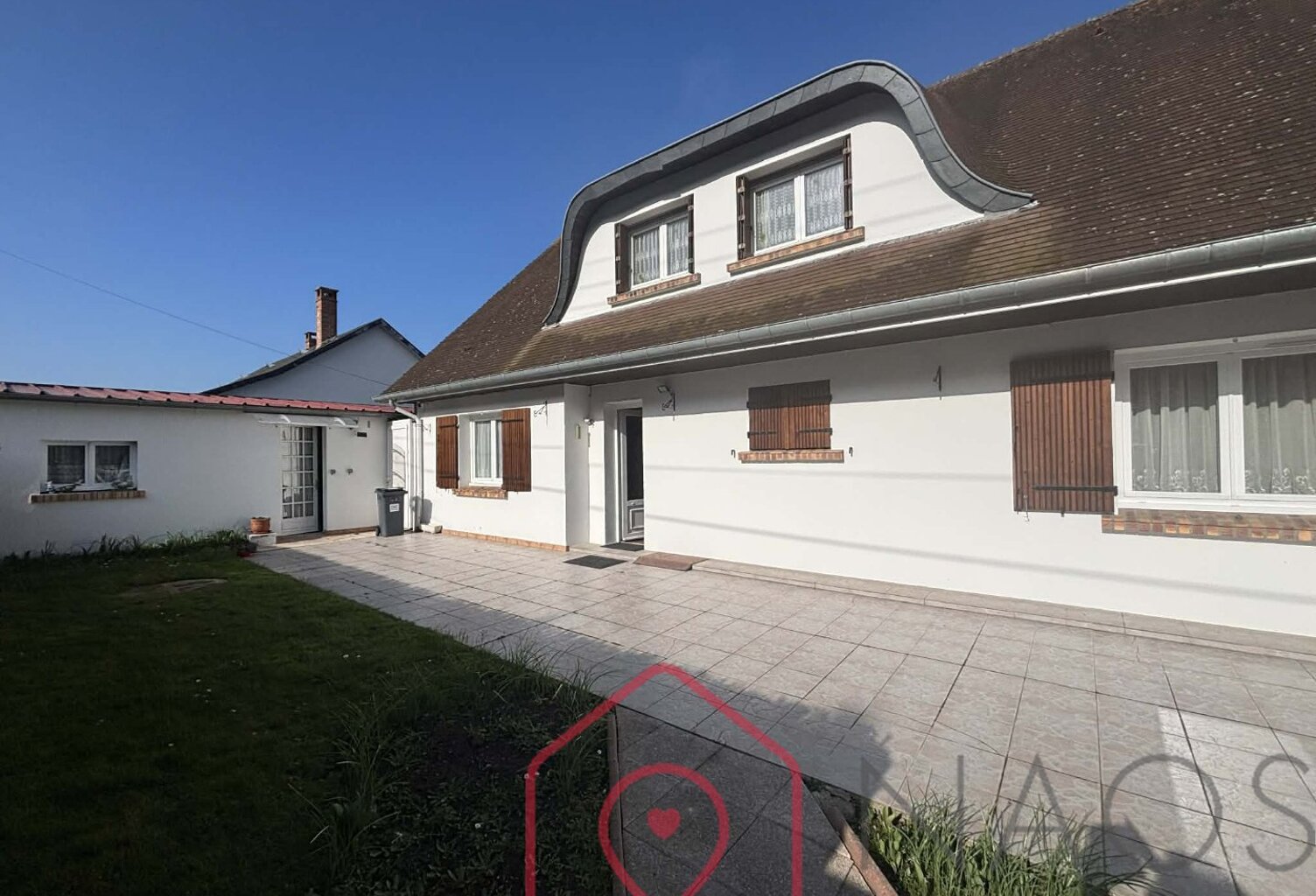 Maison individuelle édifiée sur un terrain clos et plat de 1 192 m — photo 1