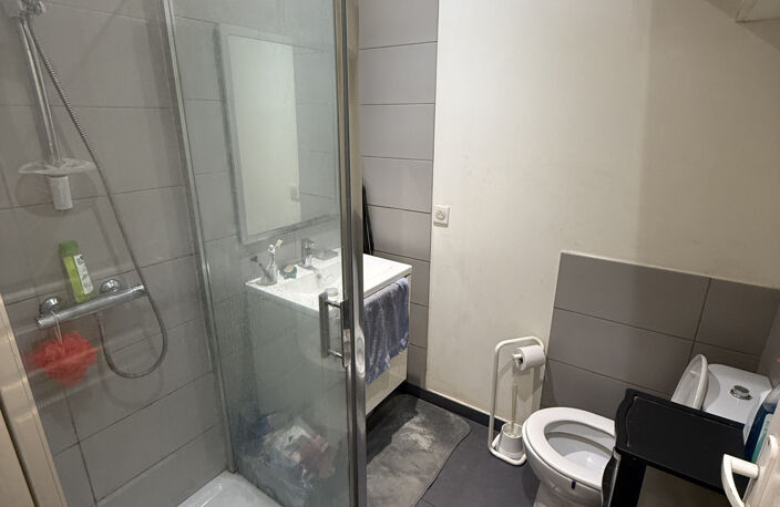 A VENDRE STUDIO CROIX DES GARDES CANNES — photo 4