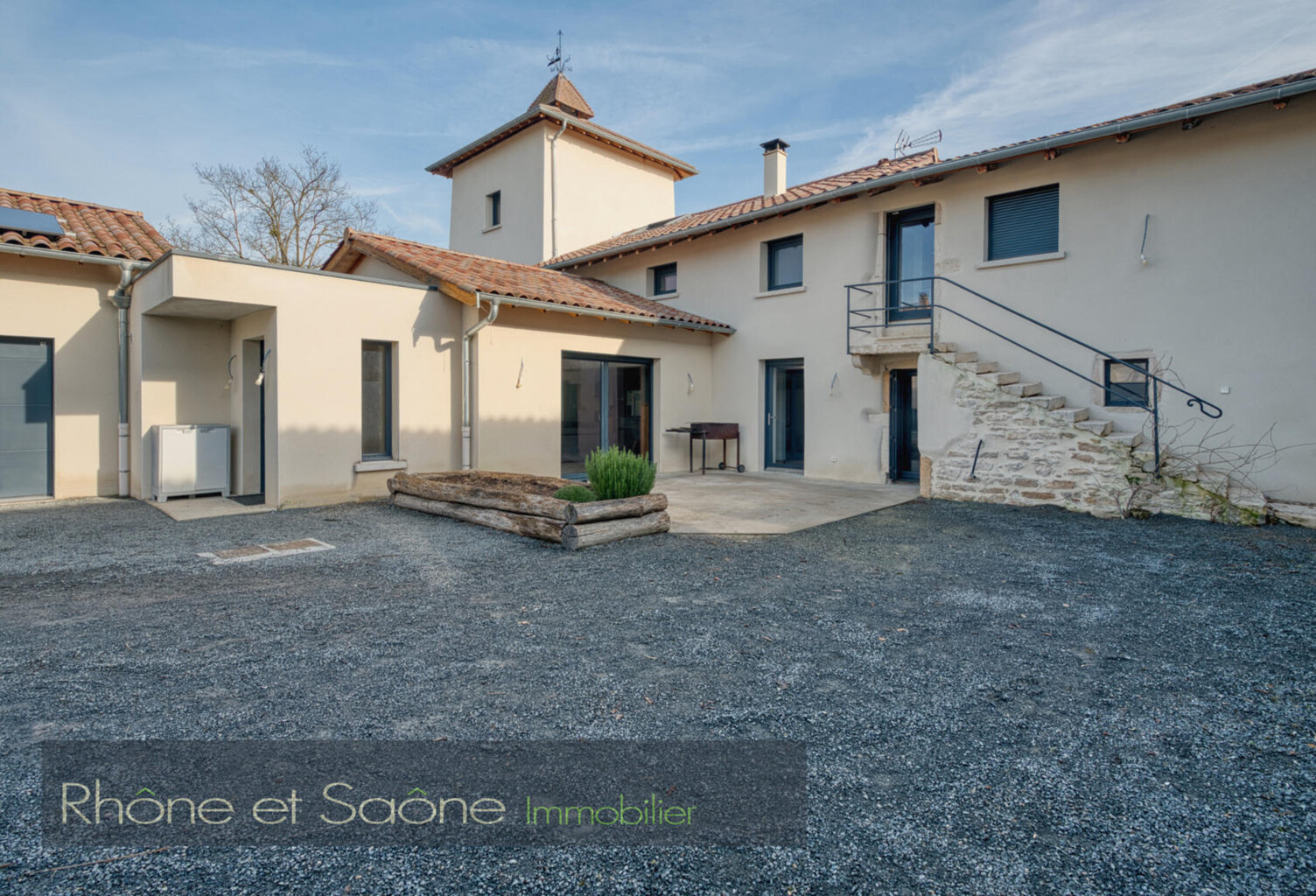 Vente maison 7 pièces 205 m² Fareins (01480) — photo 1
