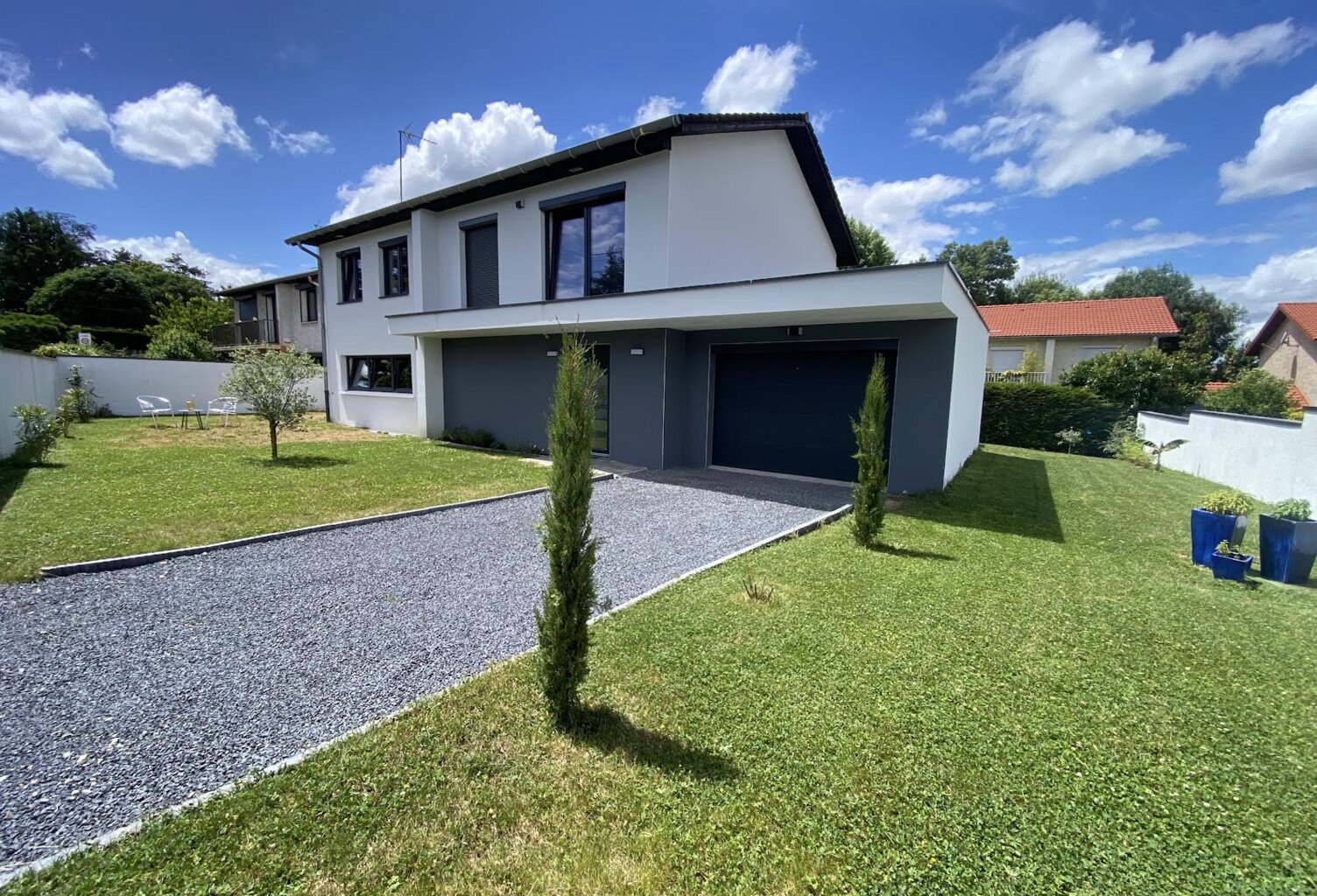 Vente maison 5 pièces 175 m² La Tour-de-Salvagny (69890) — photo 1