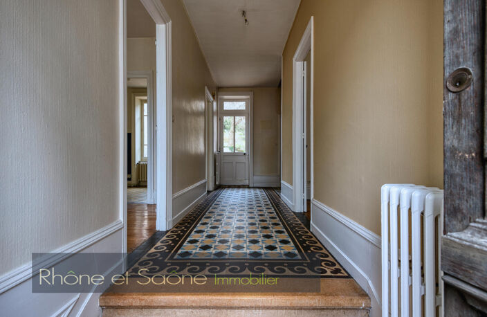 Vente maison 5 pièces 115 m² Montmerle-sur-Saône (01090) — photo 2