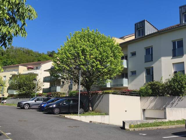 T2 avec garage et parking — photo du bien
