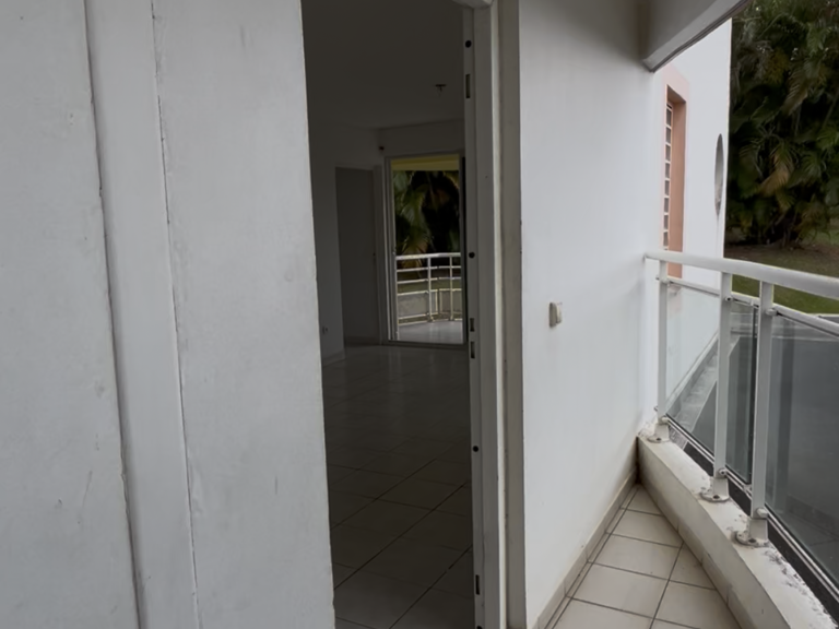 Appartement T3 - 2 chambres - Le Lamentin — photo 1
