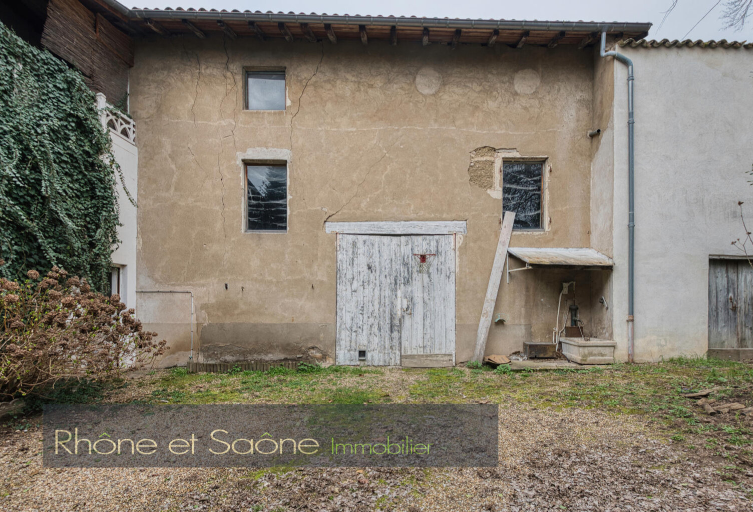 Vente maison 5 pièces 180 m² Montmerle-sur-Saône (01090) — photo 1
