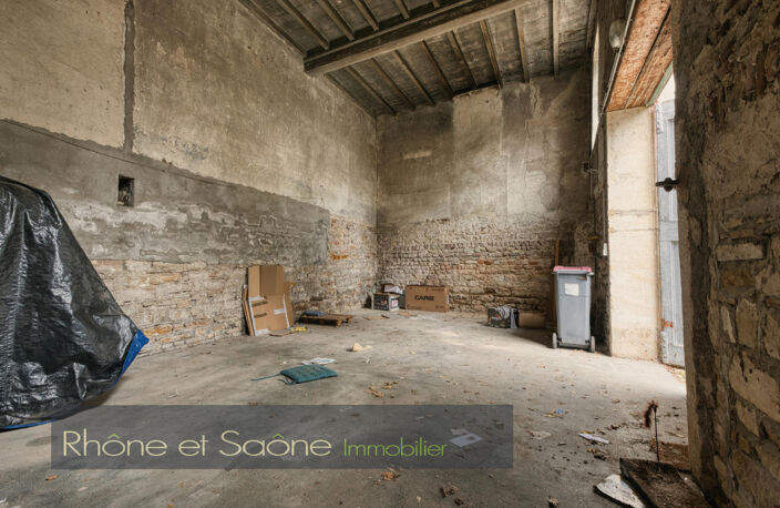 Vente maison 5 pièces 180 m² Montmerle-sur-Saône (01090) — photo 4