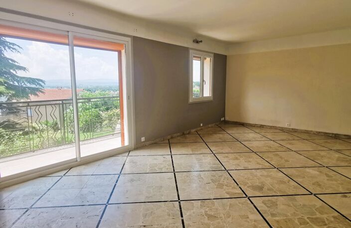 Vente maison 7 pièces 141 m² Genay (69730) — photo 3