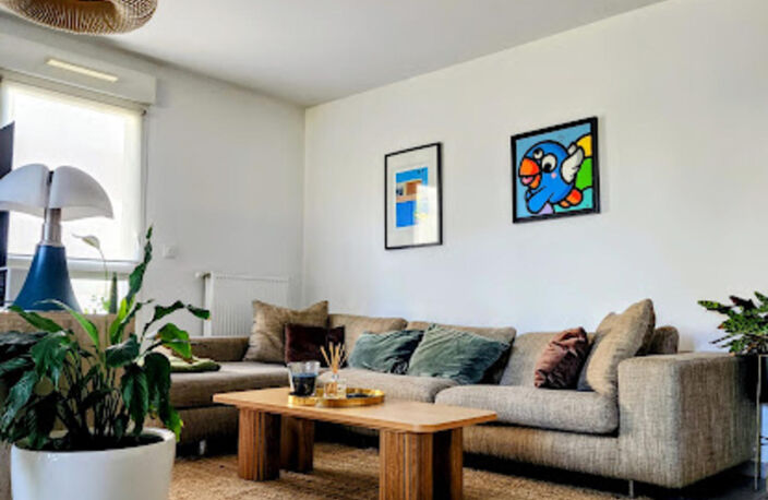 Vente appartement 5 pièces 96 m² Bron (69500) — photo 2