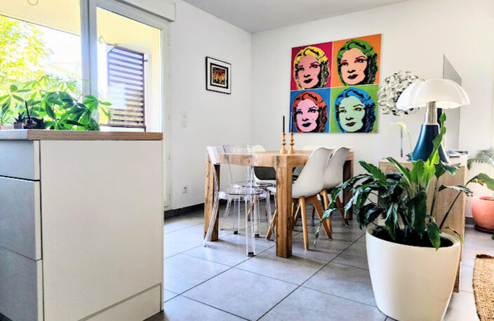 Vente appartement 5 pièces 96 m² Bron (69500) — photo 5