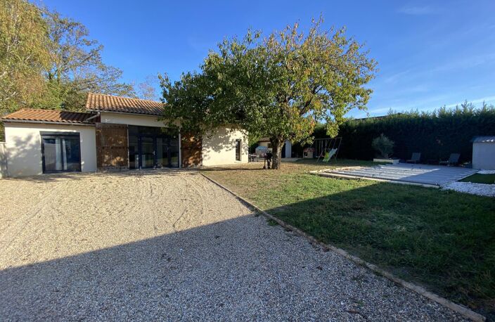 Vente maison 4 pièces 107 m² Montmerle-sur-Saône (01090) — photo 5