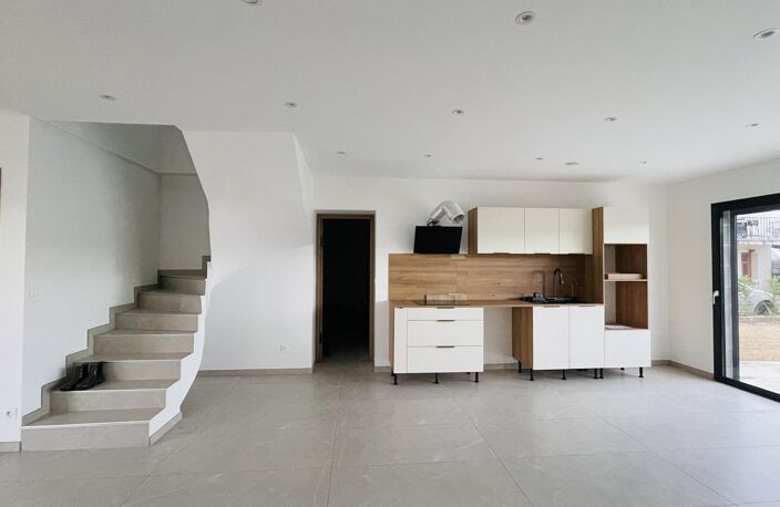 Vente maison 4 pièces 80 m² Beynost (01700) — photo 3