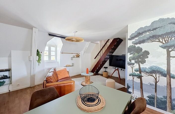 CHARMANT T2 EN DUPLEX  DERNIER ÉTAGE  VUE MER — photo 2