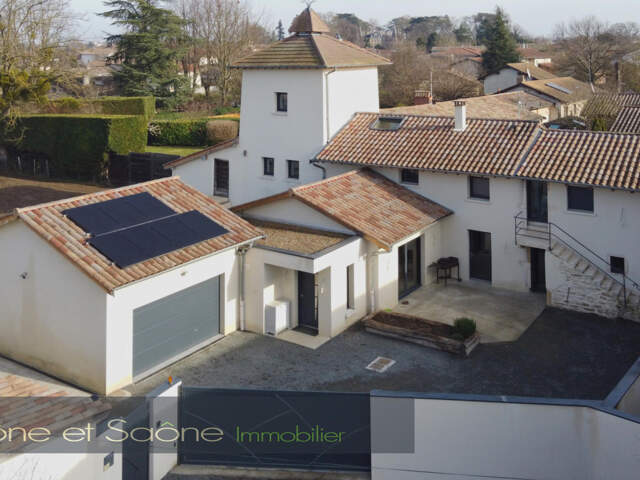 Maison 7 pièces 205 m² à Villefranche-sur-Saône — photo du bien