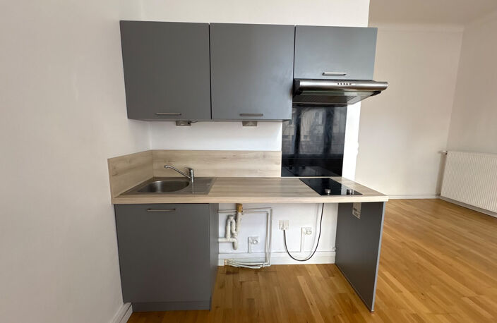 STUDIO _ 21.03m2 _ QUARTIER MELLINET / BVD SAINT AIGNAN — photo 4