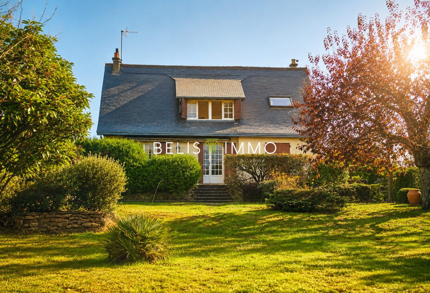 Maison familiale avec sous-sol complet et terrain de 1 500 m² ? — photo 1
