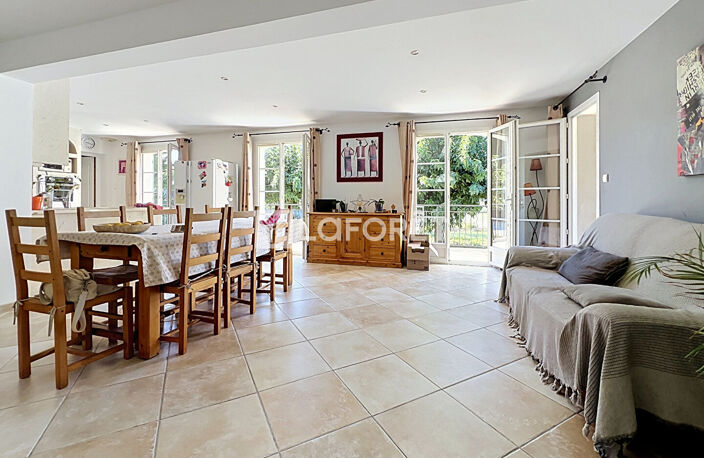 MAGNIFIQUE MAISON FAMILIALE - CUGES-LES-PINS — photo 3