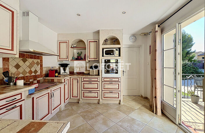 MAGNIFIQUE MAISON FAMILIALE - CUGES-LES-PINS — photo 4