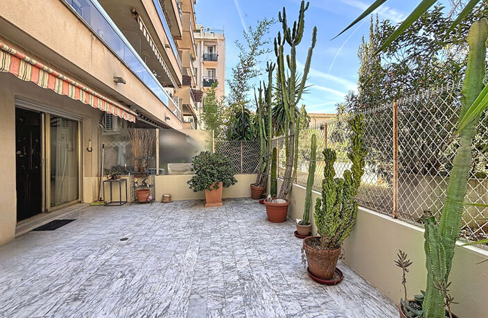 Appartement Nice 3 pièce(s) 83.37 m2 — photo 2
