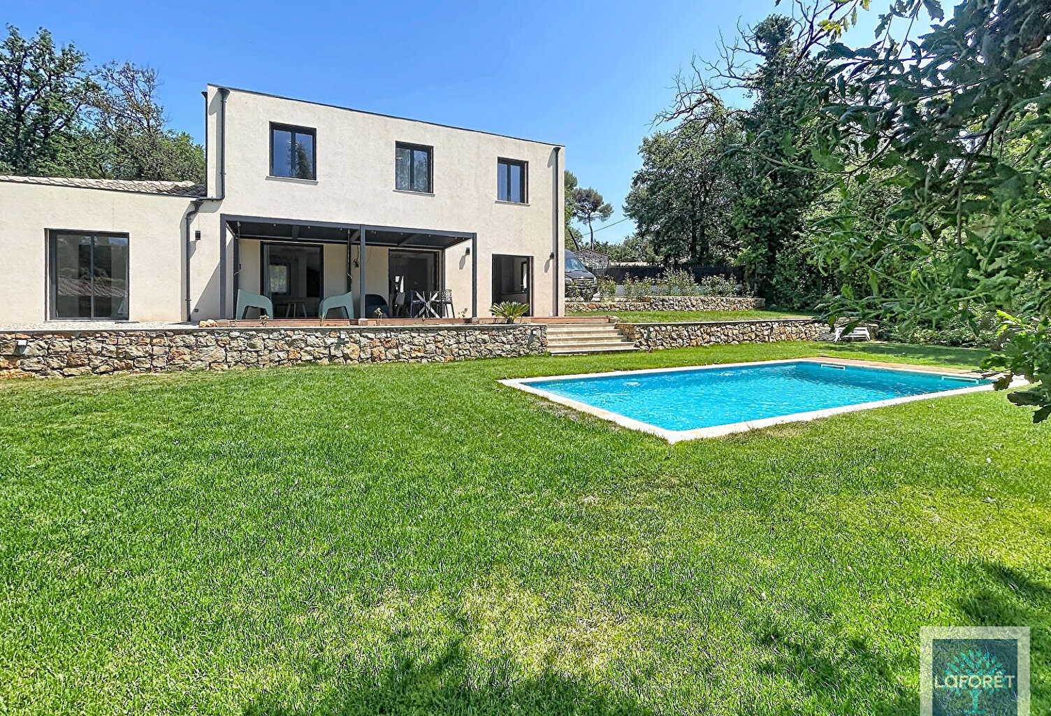 MAGNIFIQUE VILLA neuve à Saint Paul De Vence 5 pièces 167.85 m2 — photo 1