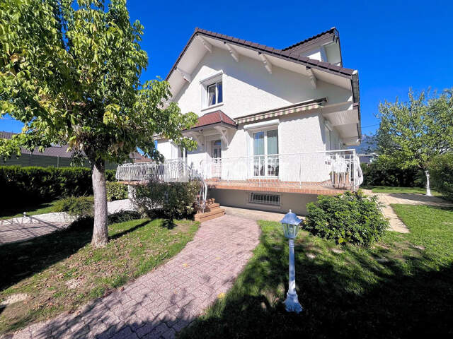 Maison 6 pièces - BISSY — photo du bien