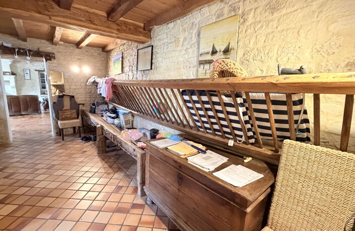 Charmante charentaise avec piscine — photo 3