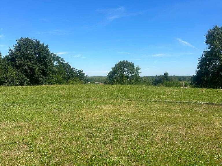 Terrain à bâtir à Galgon (33133) — photo 1