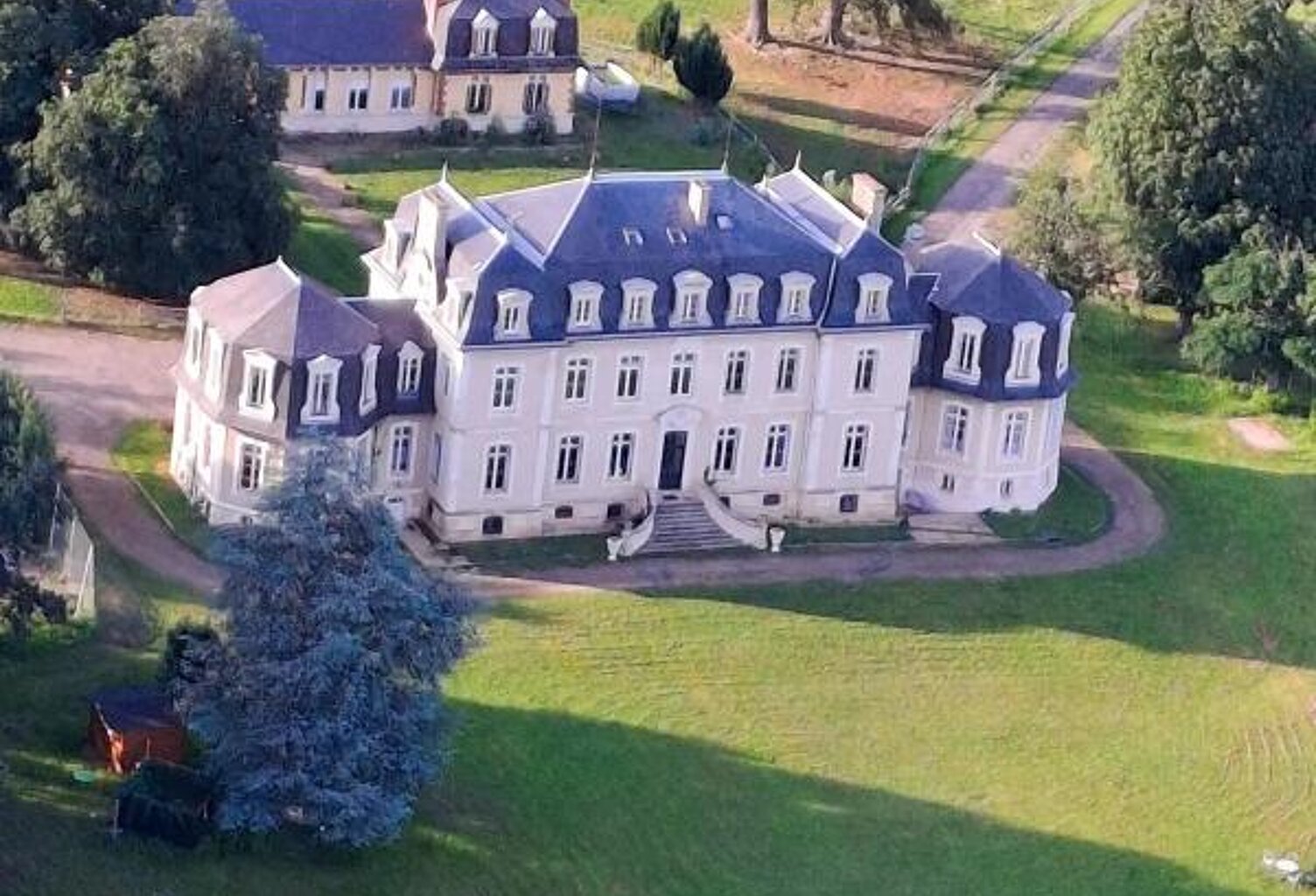 Référence : 6928-MDI - Un domaine d’exception déjà opérationnel en Auvergne — photo 1
