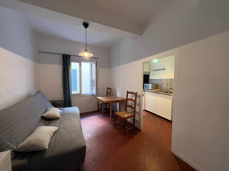 Studio meublé à louer – Centre-ville d’Aix-en-Provence — photo 1