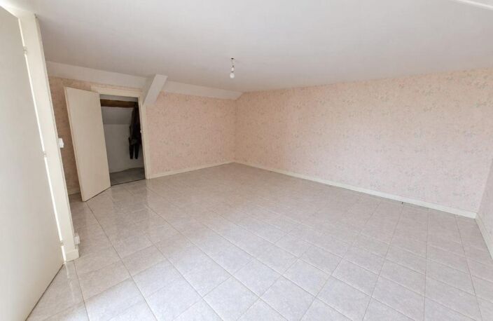 MAISON MITOYENNE 3 PIÈCES - 72,07 M² AVEC JARDIN DE 368 M² À MONTCEAU LES MINES — photo 2