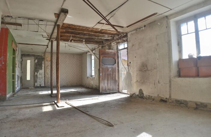 Maison ou Immeuble à Pont De Roide Vermondans 18 pièces 400 m2 — photo 4